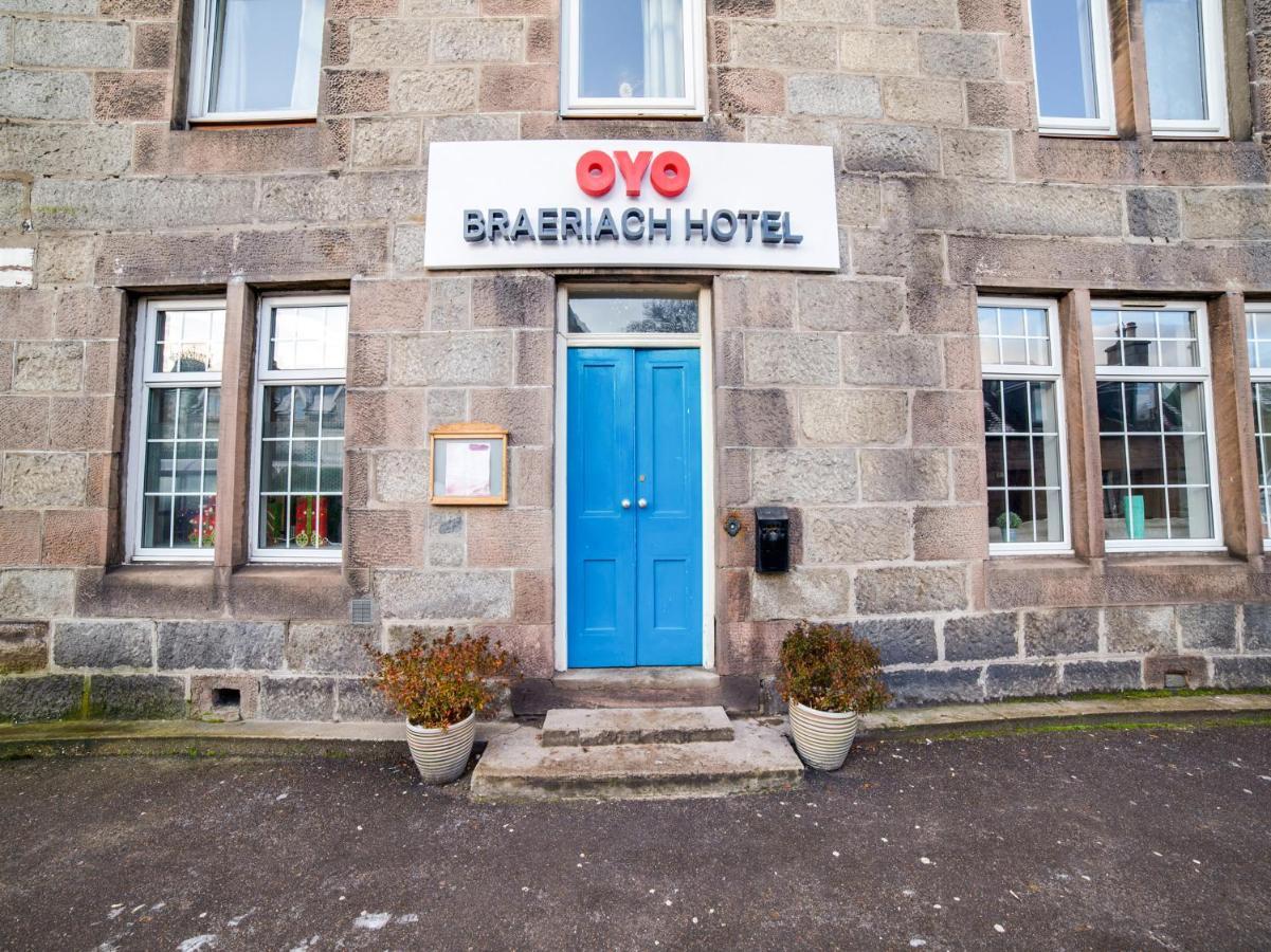 Oyo Braeriach Hotel, Highlands Scotland Newtonmore Exterior photo